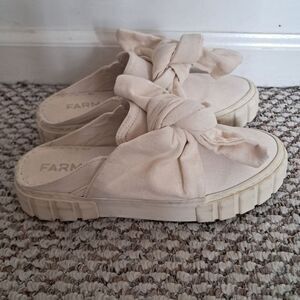 Farm Rio Shoes Women's 7 Off White Cream Linen Bow Slip On Sneakers Preppy Boho